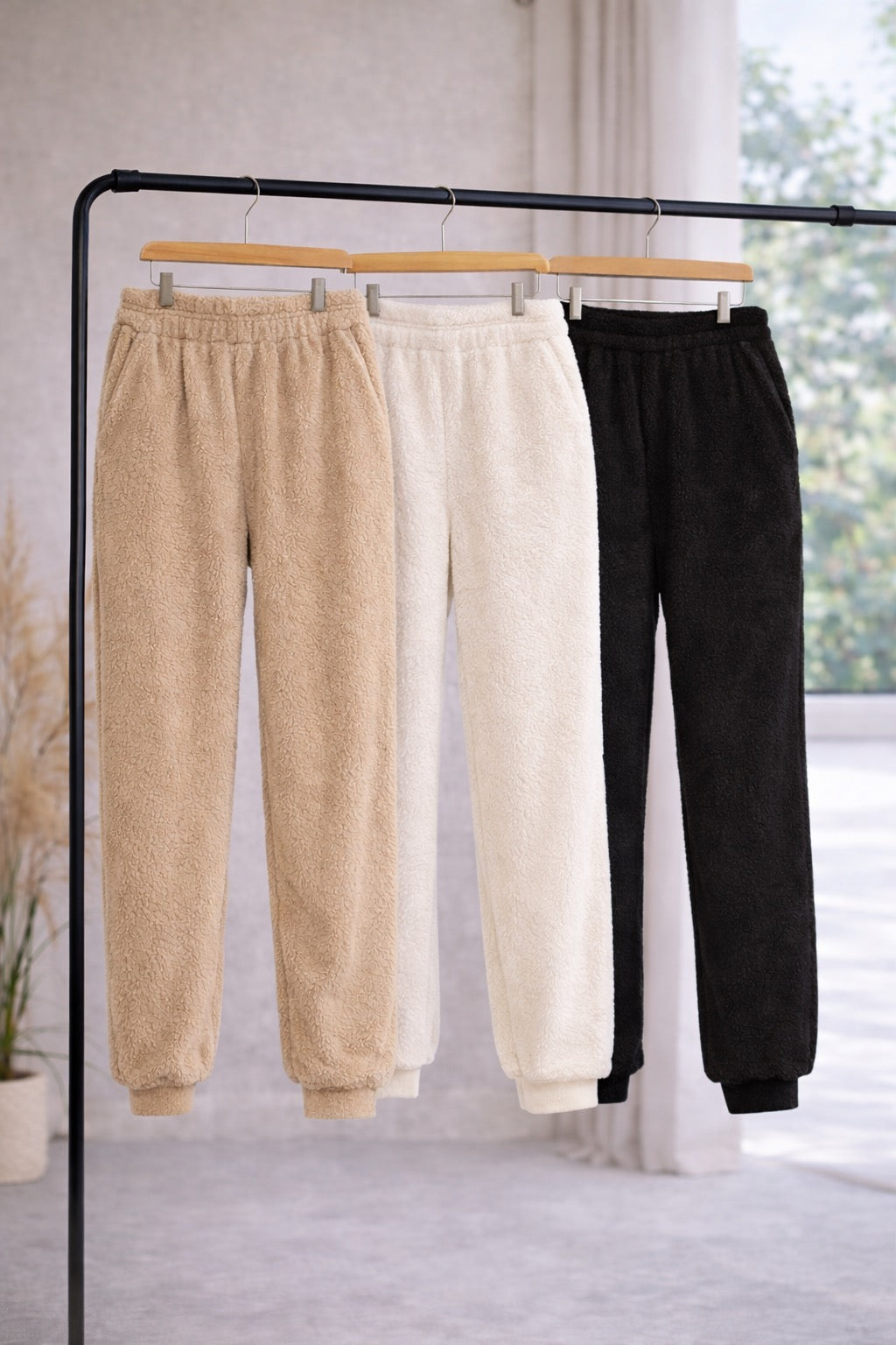 Women's Trousers