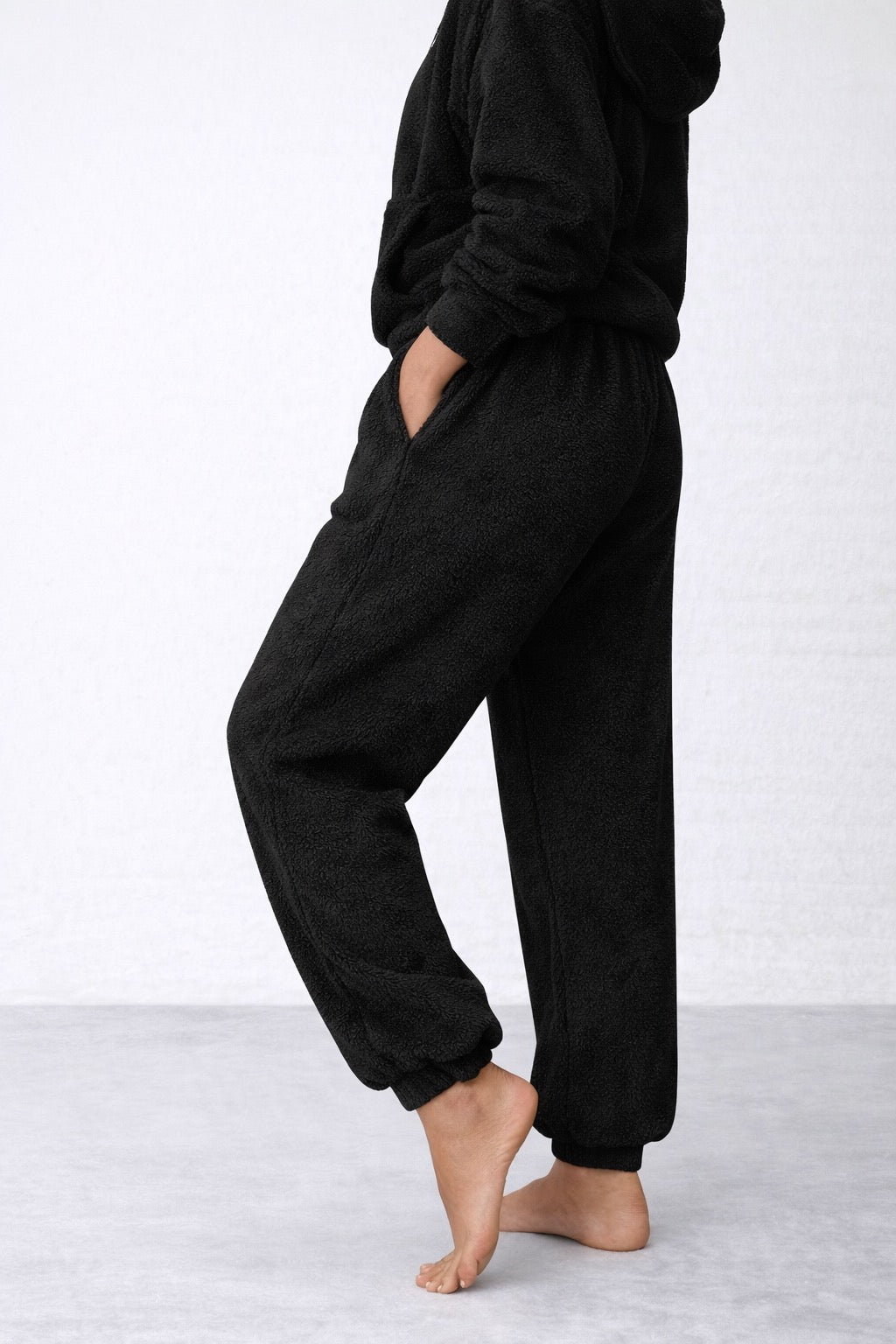 The Aurora Trousers - Black